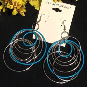 🌷Dangling Earrings